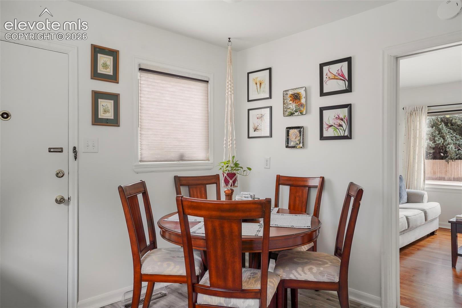 Dining area 