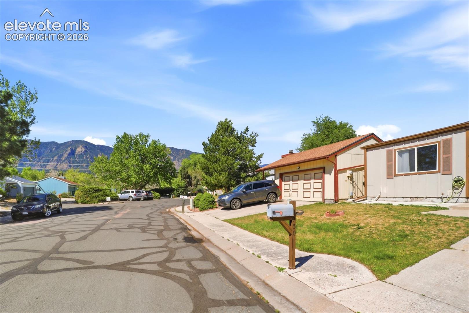 750 San Bruno Pl, Colorado Springs, CO 80906