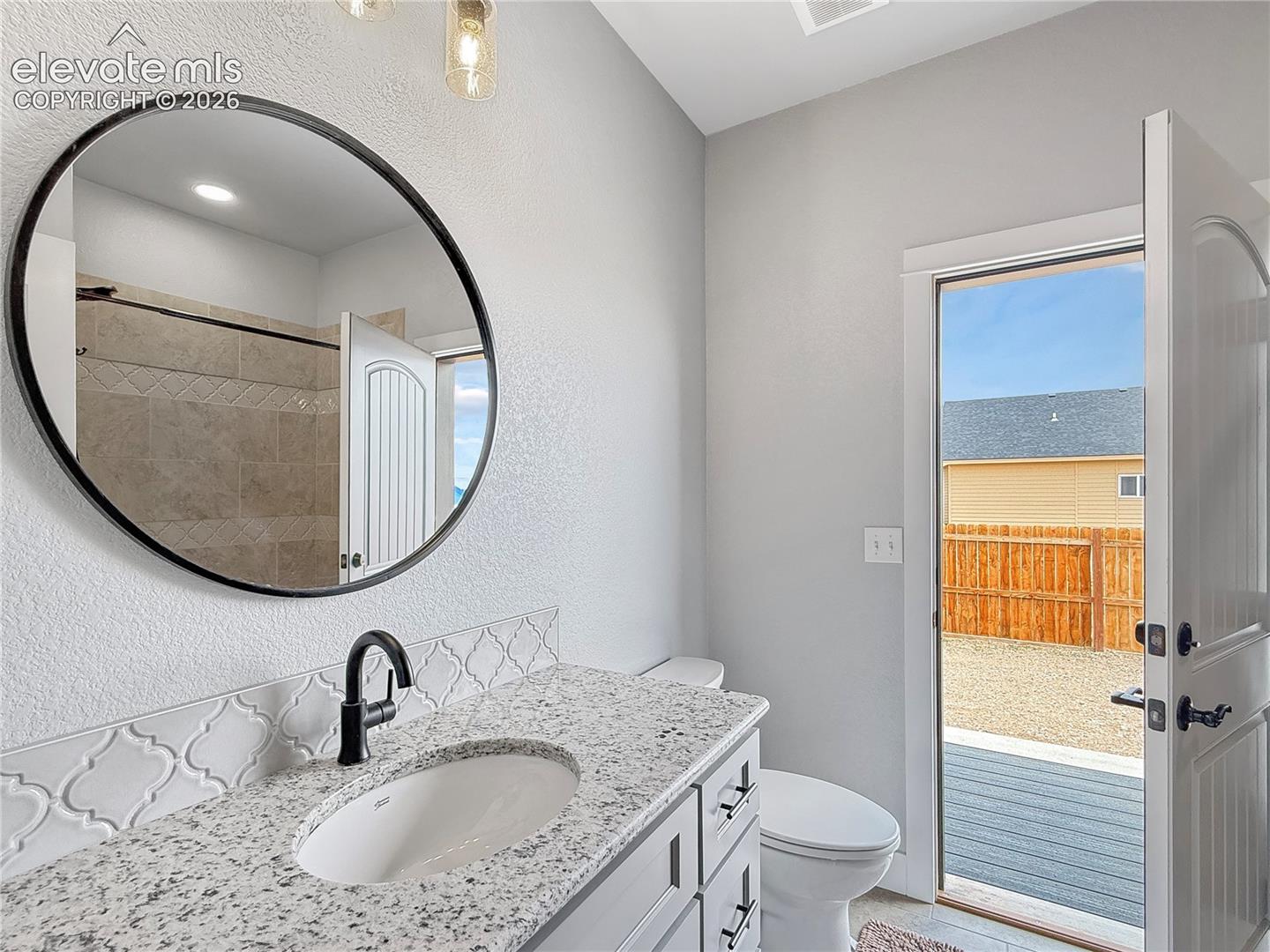 Hall Bath w/ Walkout