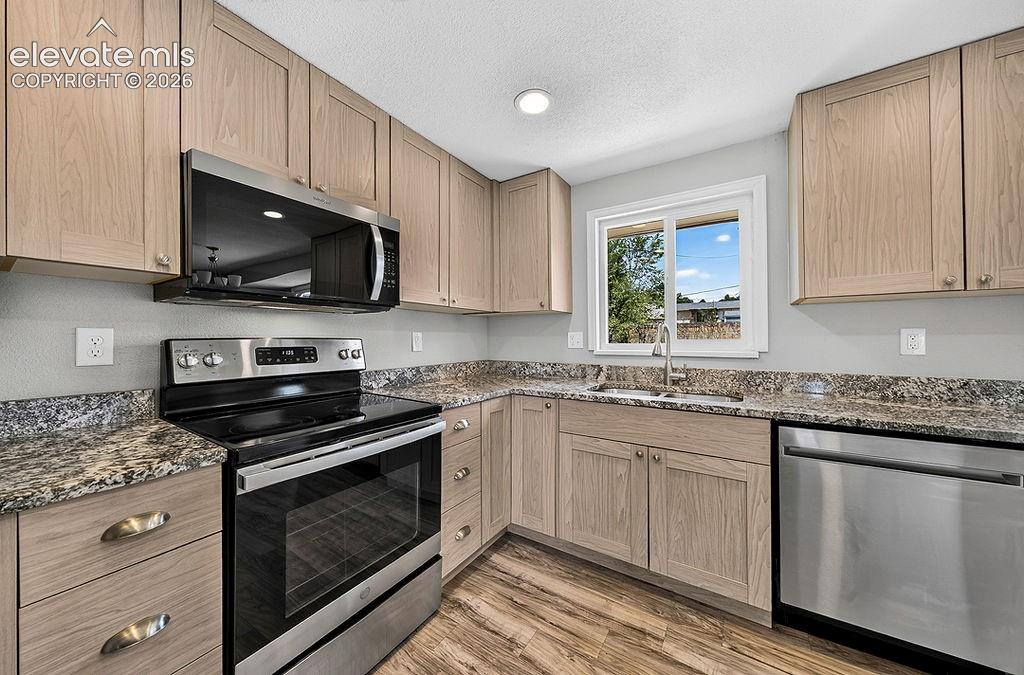 Photo 23 of 320 Cranbrook Circle, Colorado Springs