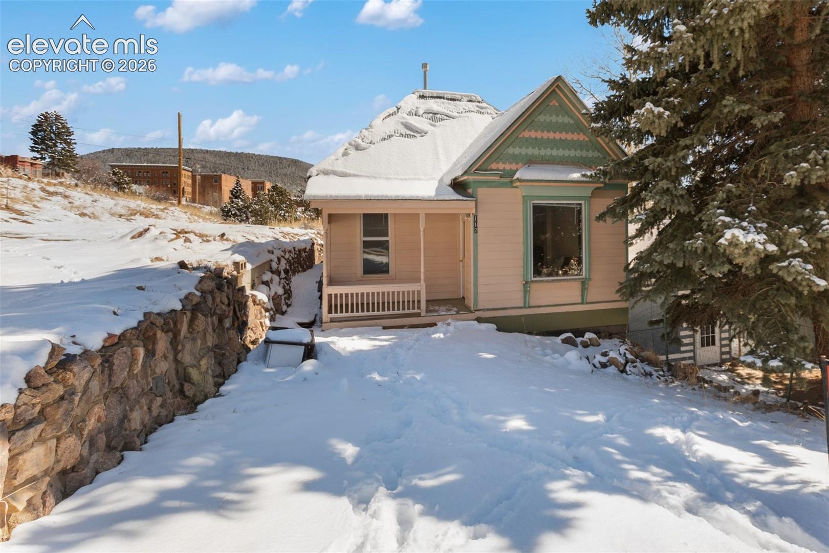 112 6th St, Victor, CO 80860