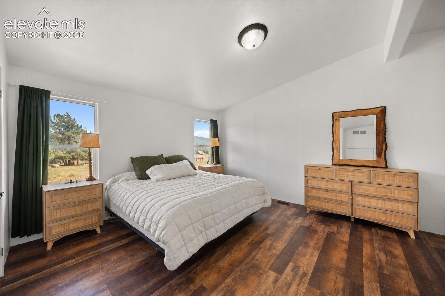 Photo 11 of 464 Hackamore Drive, Florissant