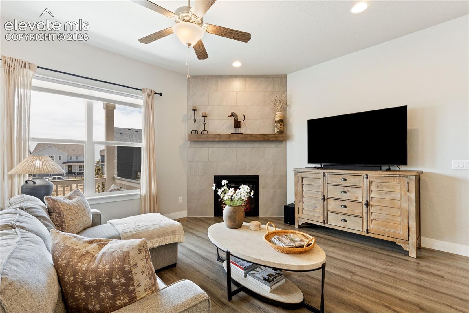 Photo 8 of 7991 Pennydale Drive, Colorado Springs