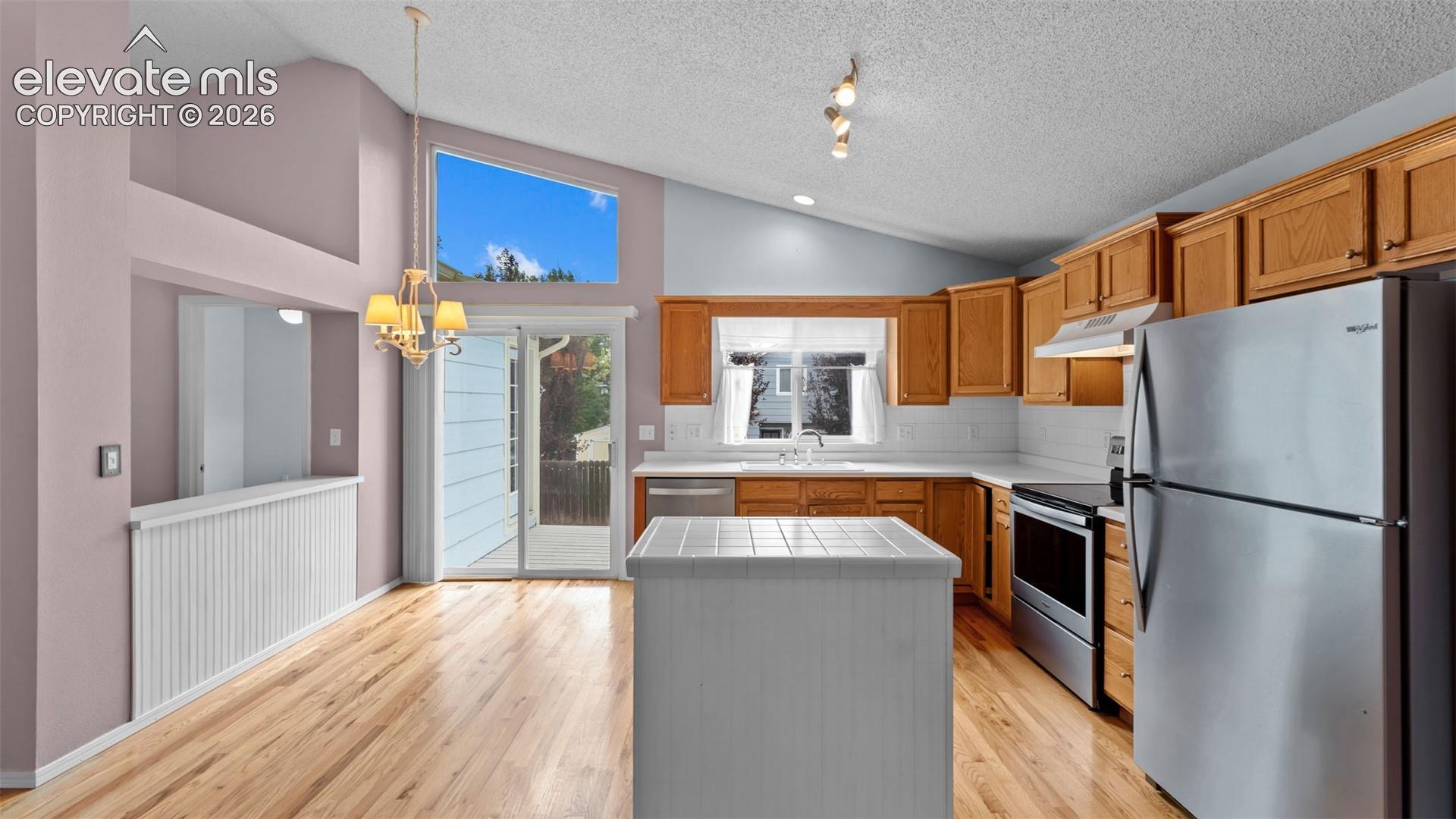 Photo 8 of 6020 Fossil Drive, Colorado Springs