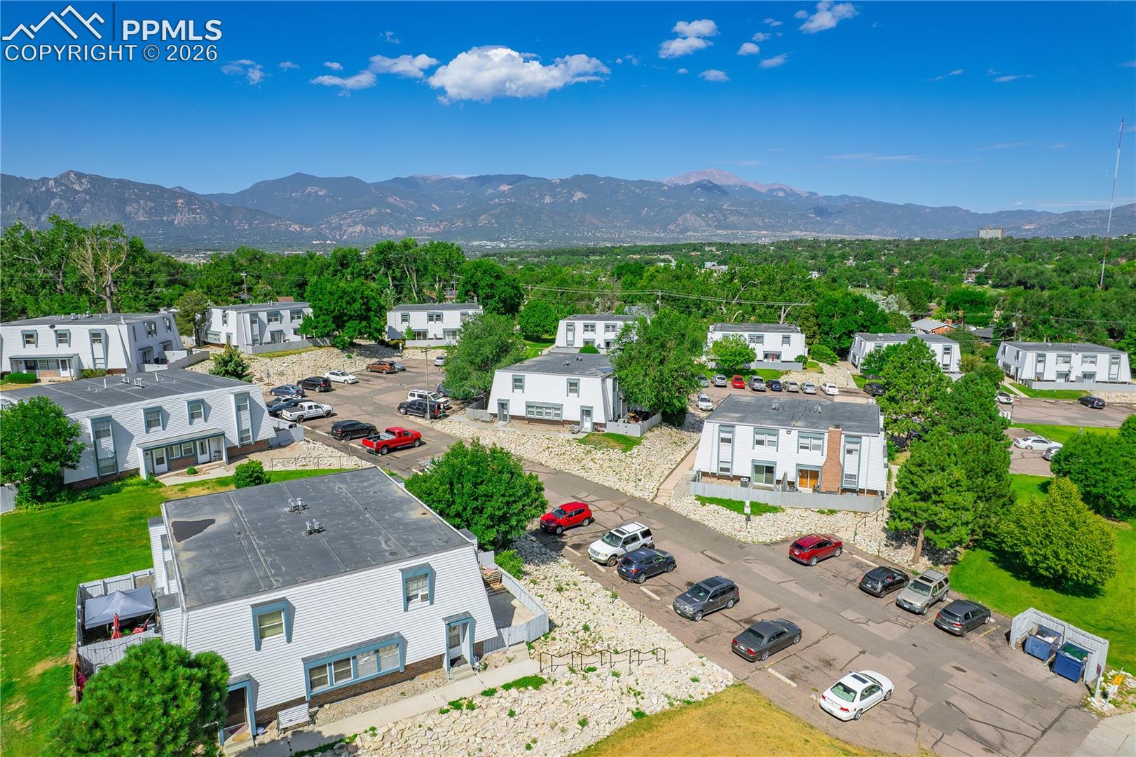 3043 Fountain Blvd, Colorado Springs, CO 80910