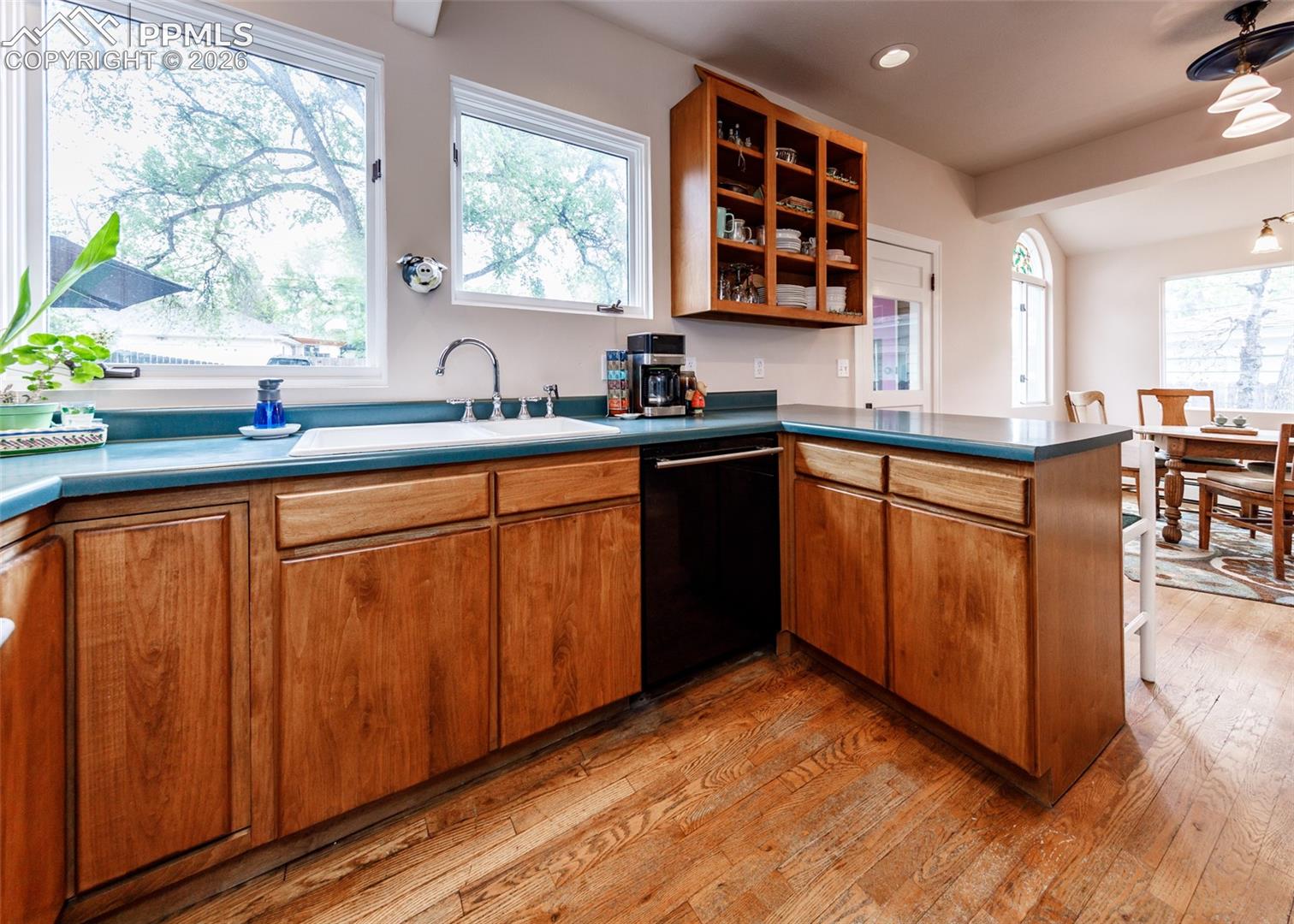 Photo 18 of 1517 N Corona Street, Colorado Springs