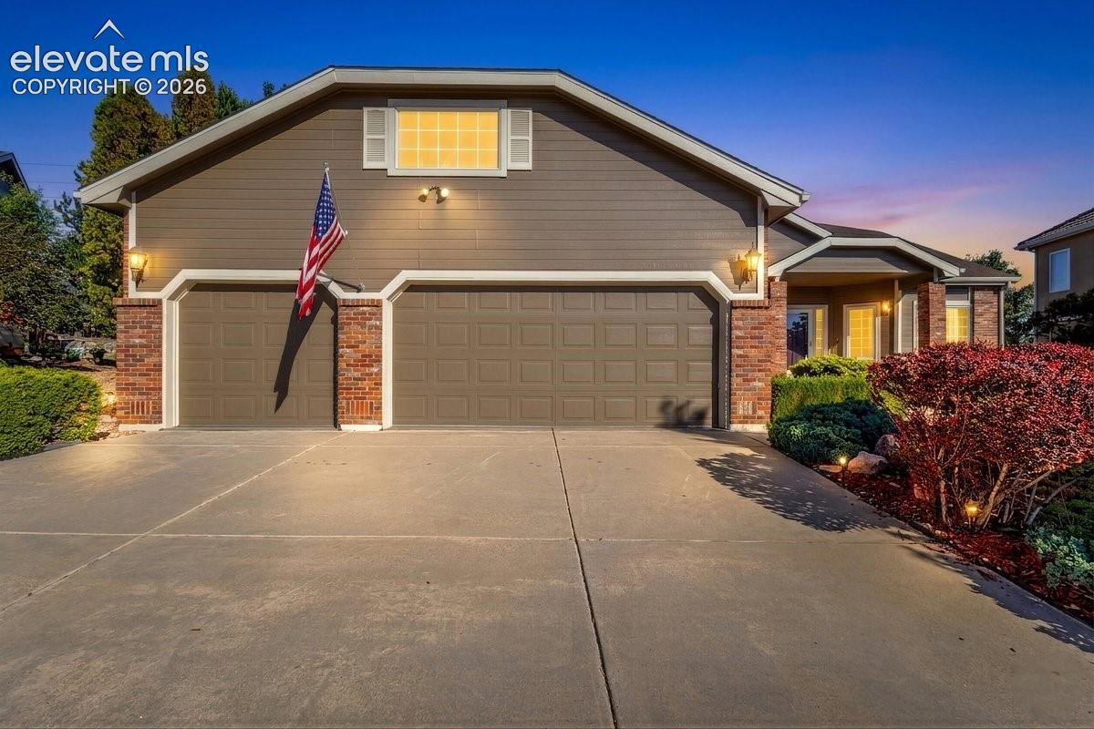 2396 Craycroft Dr, Colorado Springs, CO 80920
