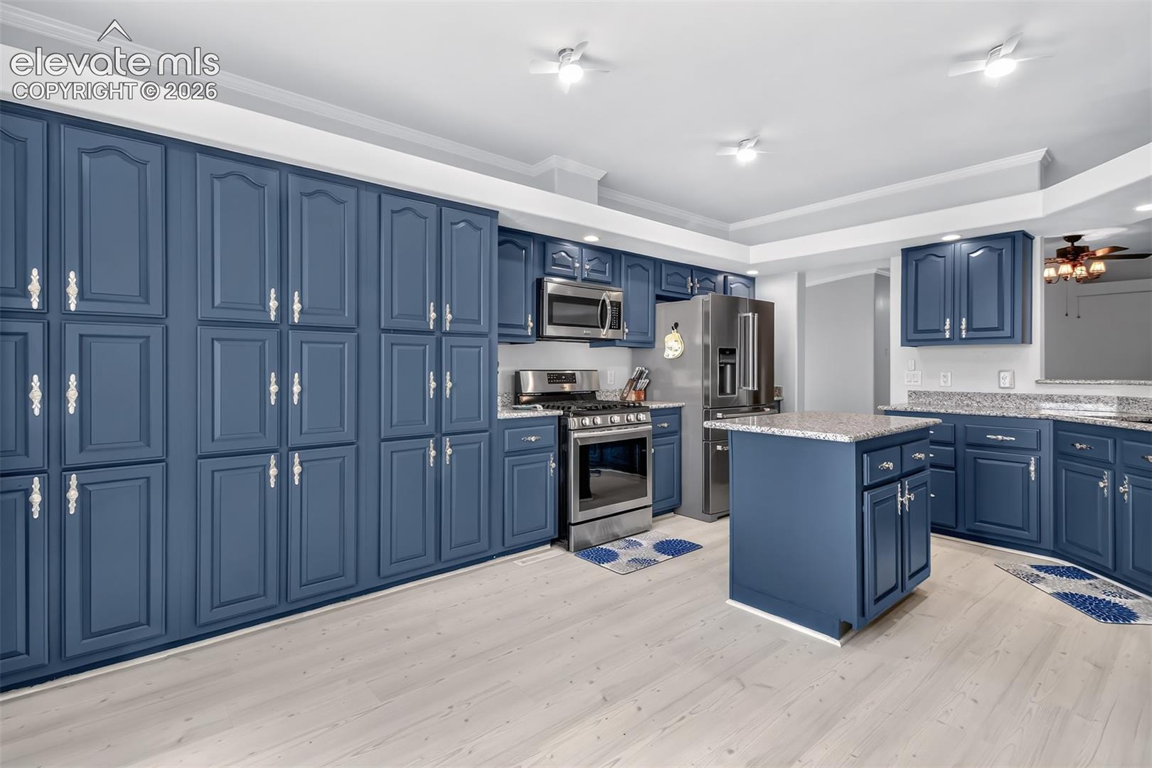 14335 Whistling Hills Ln, Colorado Springs, CO 80928