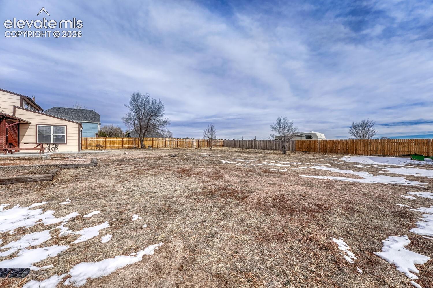 Privacy fence