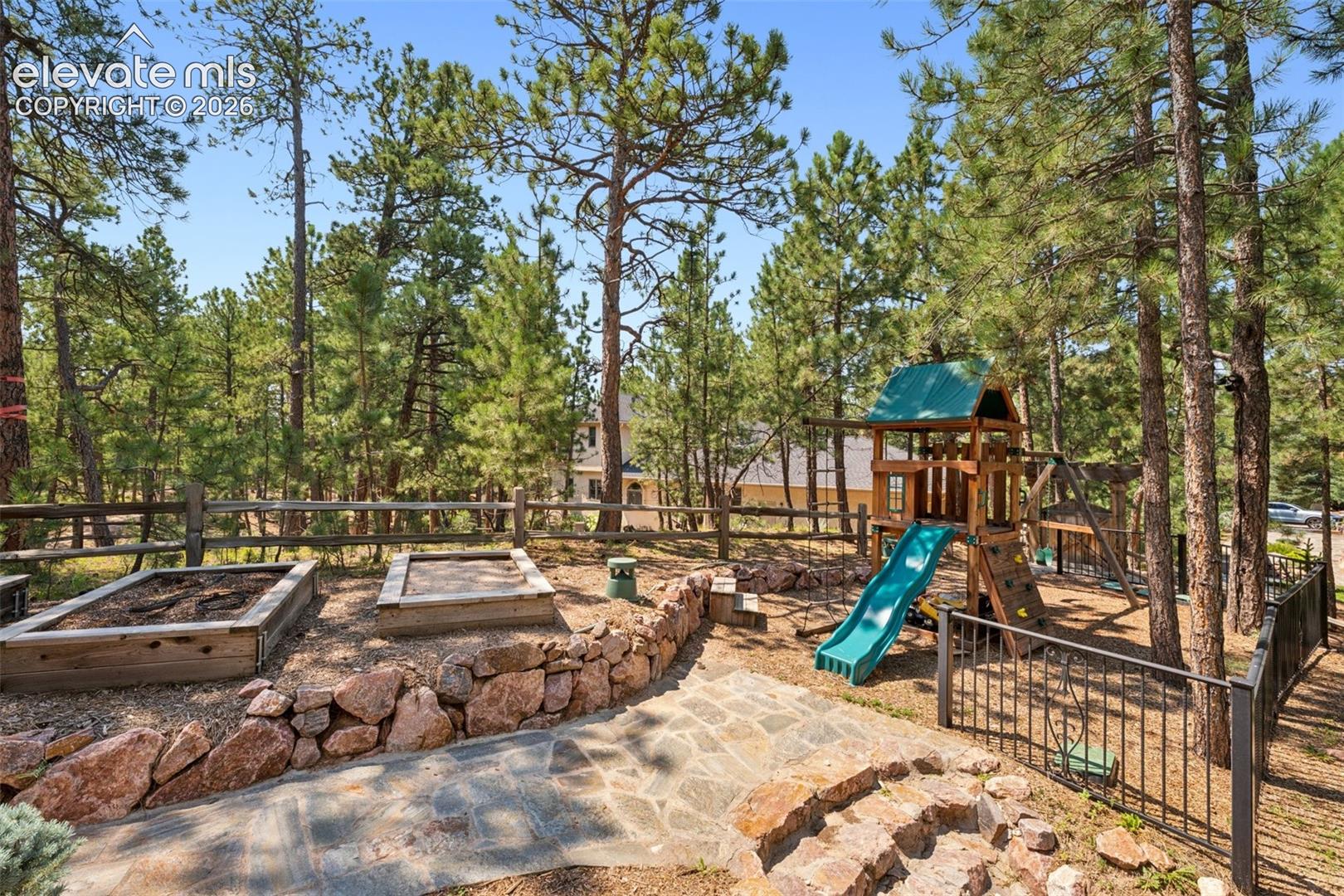 Photo 8 of 15765 Pineycove Court, Colorado Springs