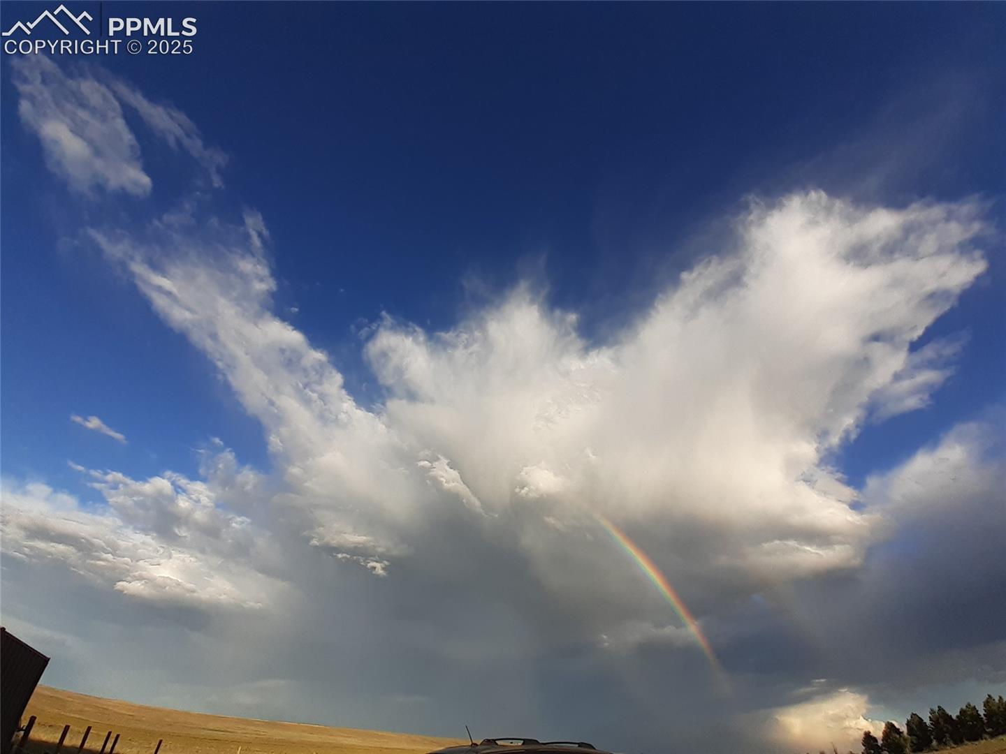 Big Colorado skies and room to create your own vision