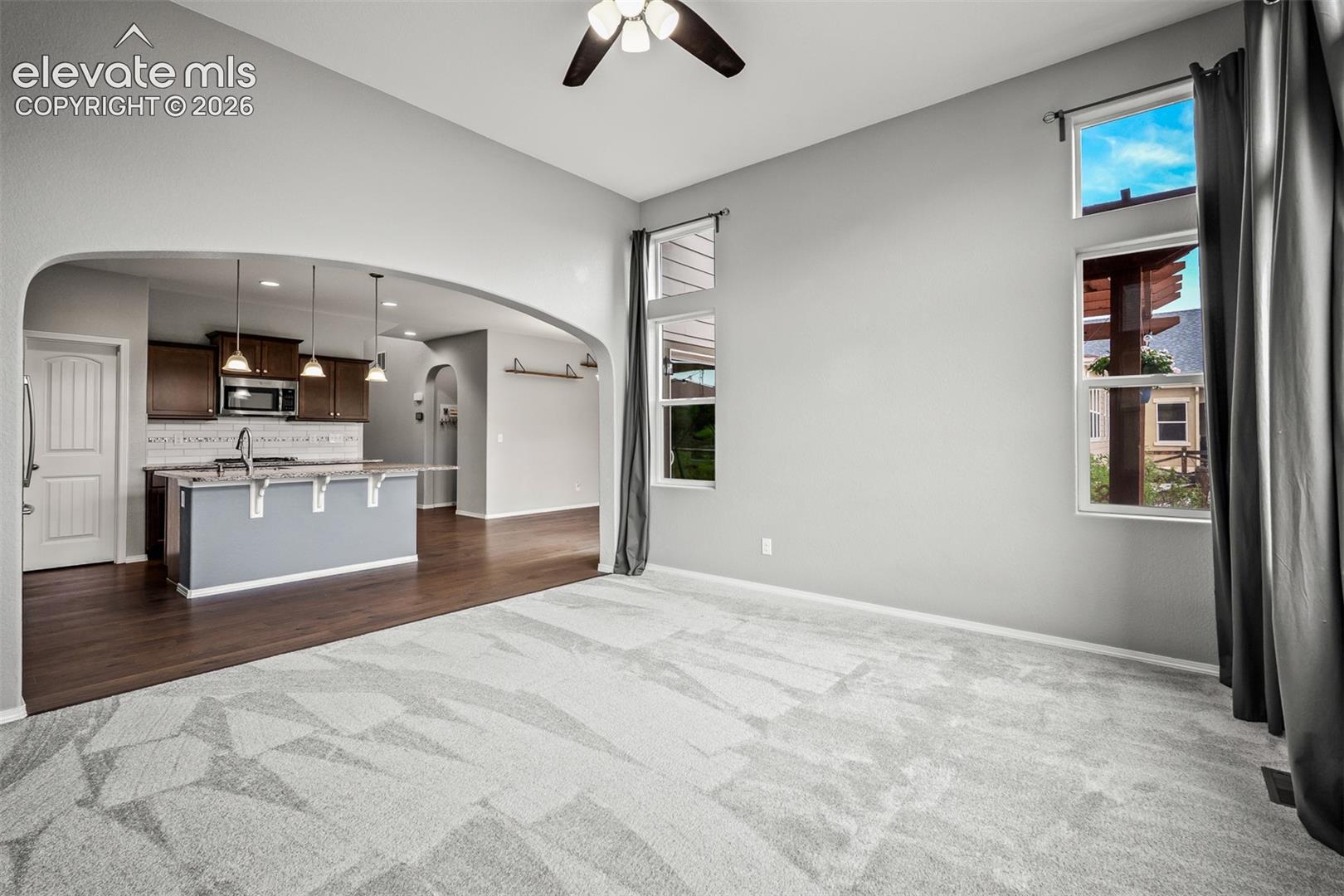 7242 Lewis Clark Trail