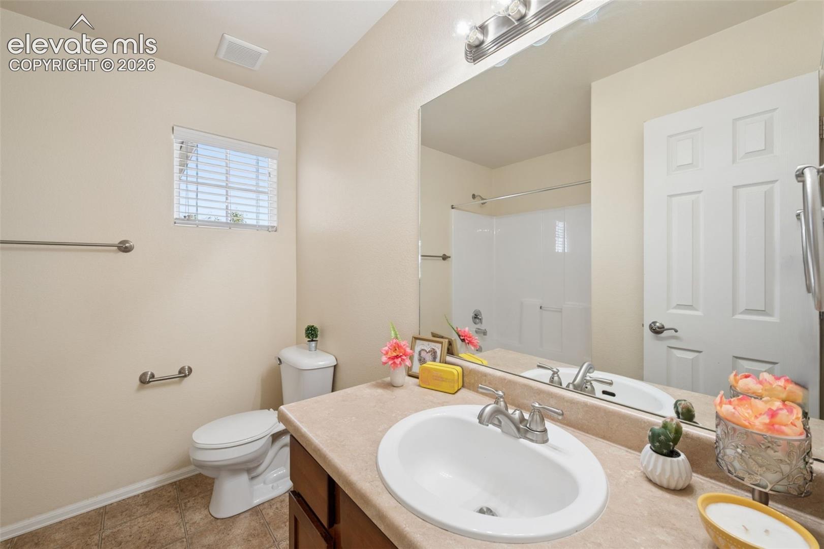 Full Bathroom on Upstairs Level