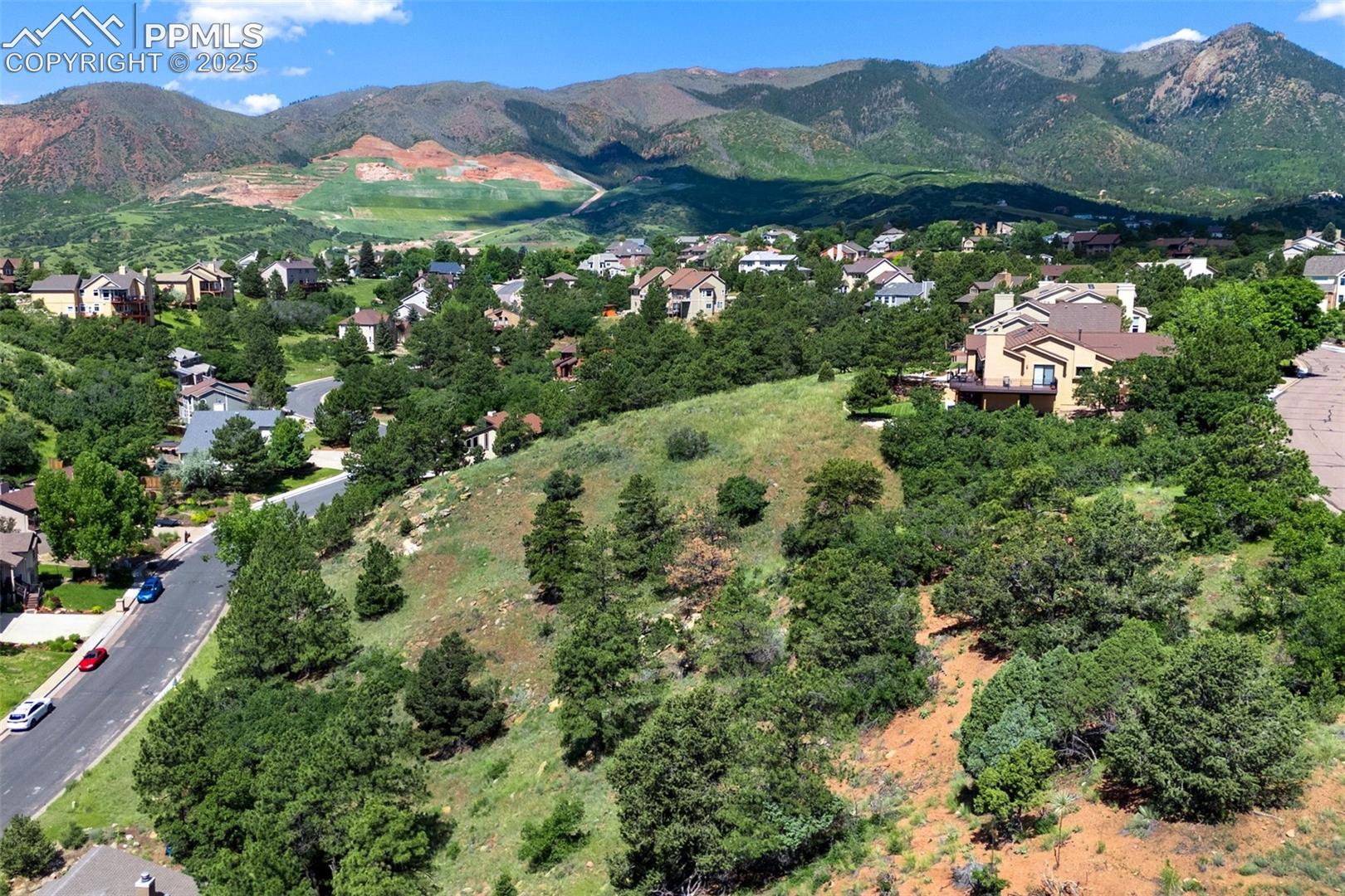 Photo 15 of 7137 Oak Valley Drive, Colorado Springs