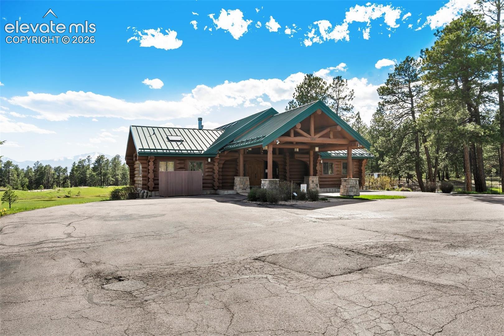 community clubhouse