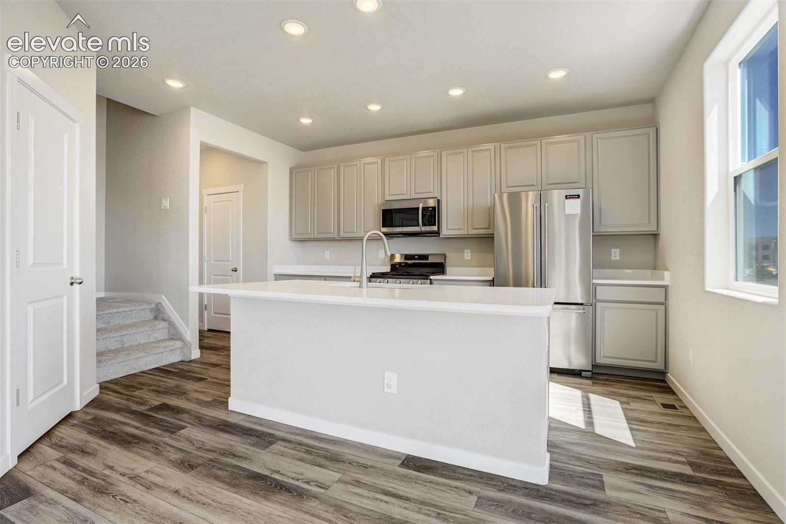 Photo 11 of 8289 Falling Rock Drive, Colorado Springs