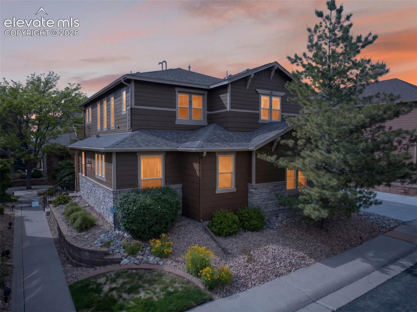 10648 Ashfield St, Highlands Ranch, CO 80126