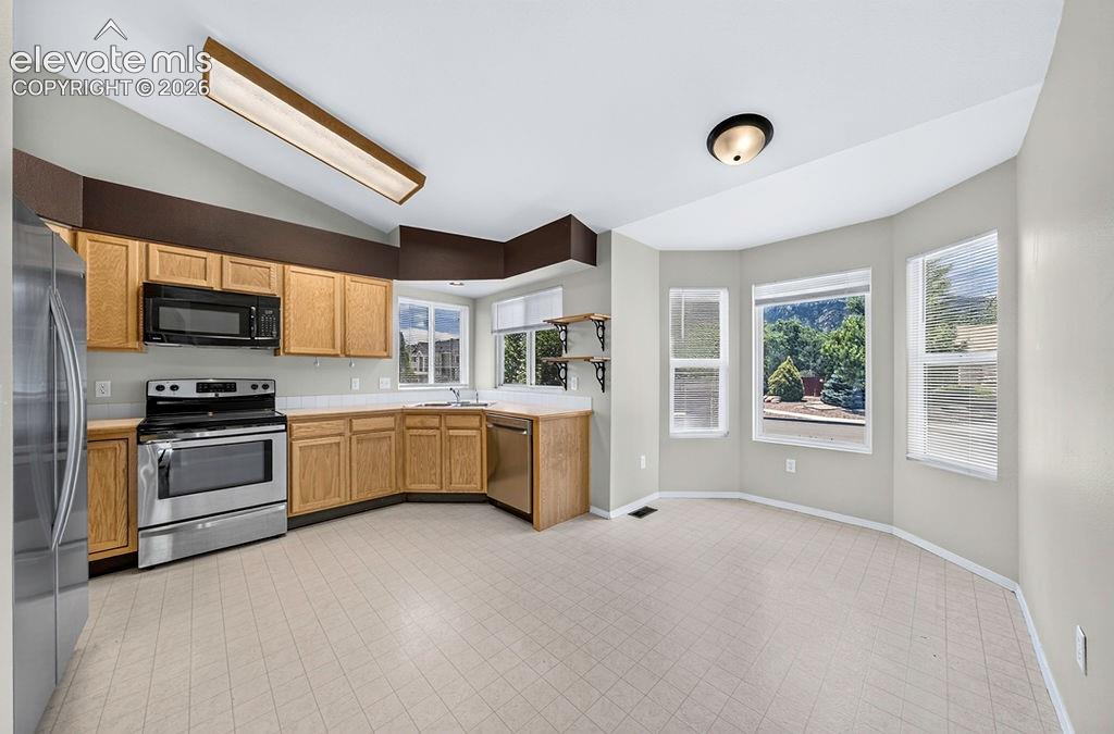 Photo 19 of 1168 Scarlet Oak Drive, Colorado Springs