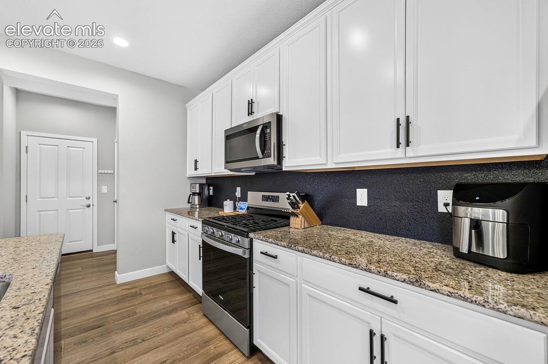 Photo 10 of 3932 Ryedale Way, Colorado Springs