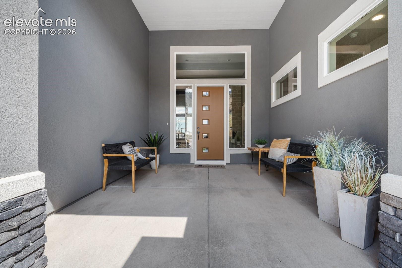 different home same floor plan