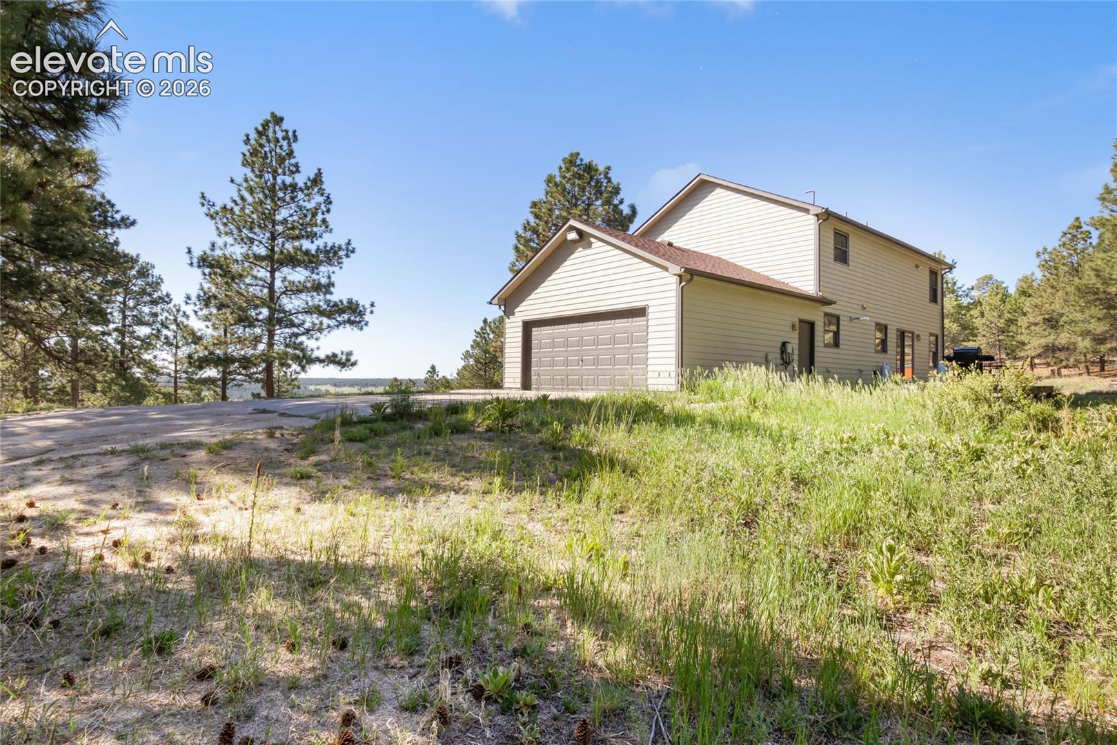 18673 Elbert Rd, Elbert, CO 80106