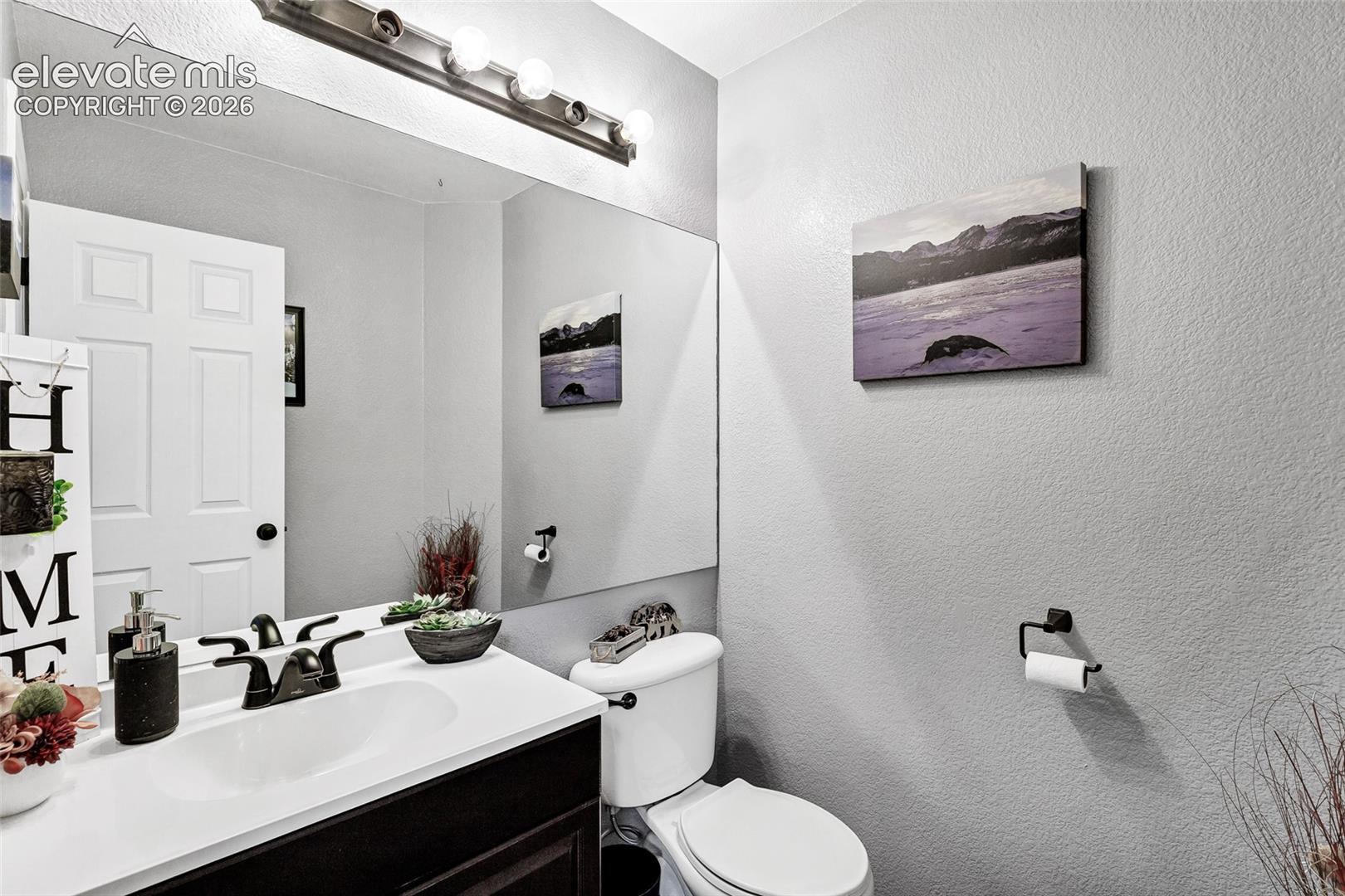 Photo 7 of 4262 Knollvale Drive, Colorado Springs