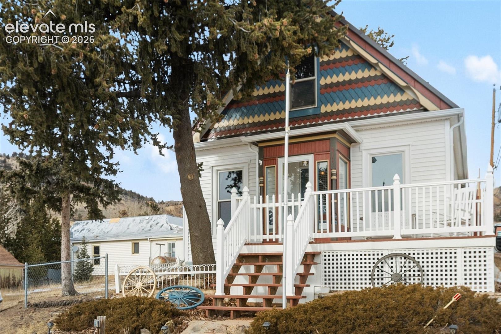 211 Spicer Ave, Victor, CO 80860