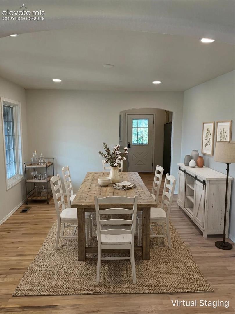 Virtual Staging 