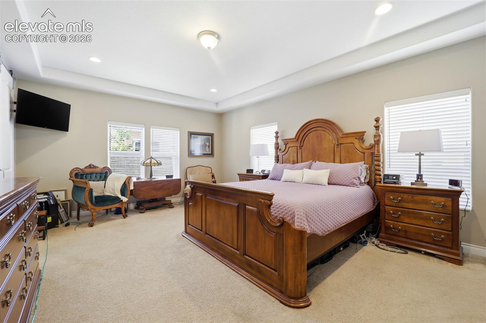 Photo 11 of 9982 Golf Crest Drive, Peyton
