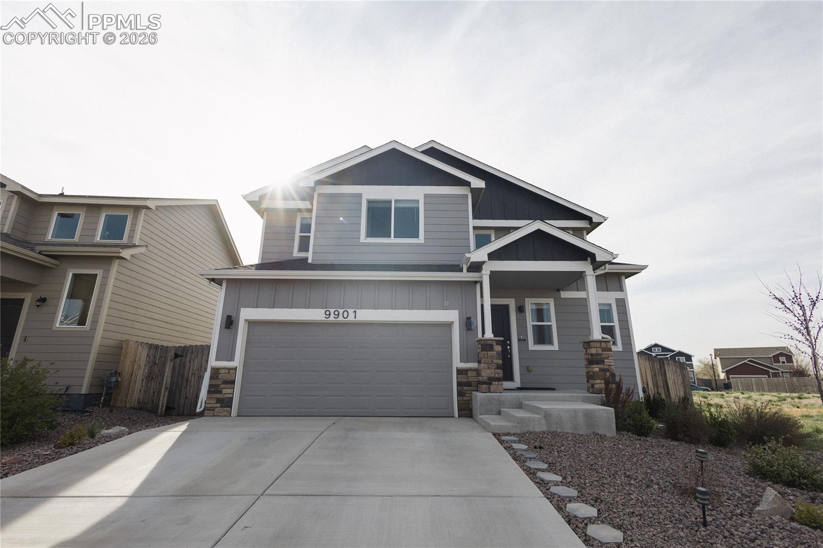 Featured Listings Featured Listings