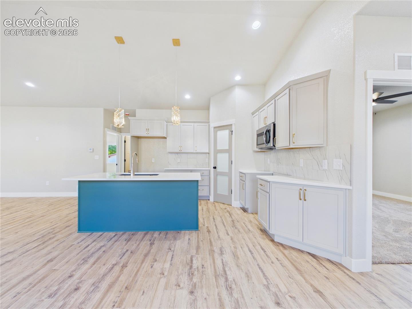 Photo 17 of 175 S Wiggins Drive, Pueblo West