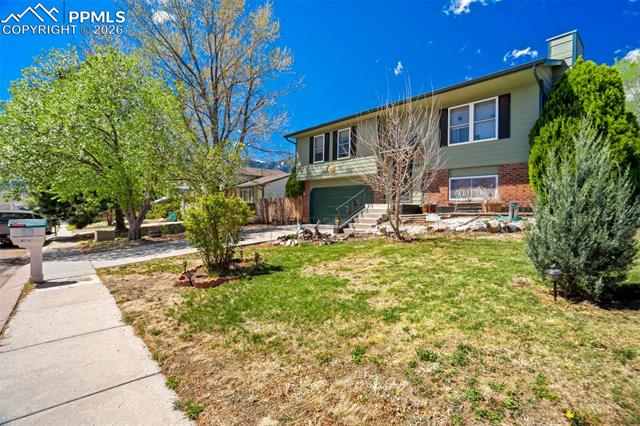 3850 Rosemere St, Colorado Springs, CO 80906
