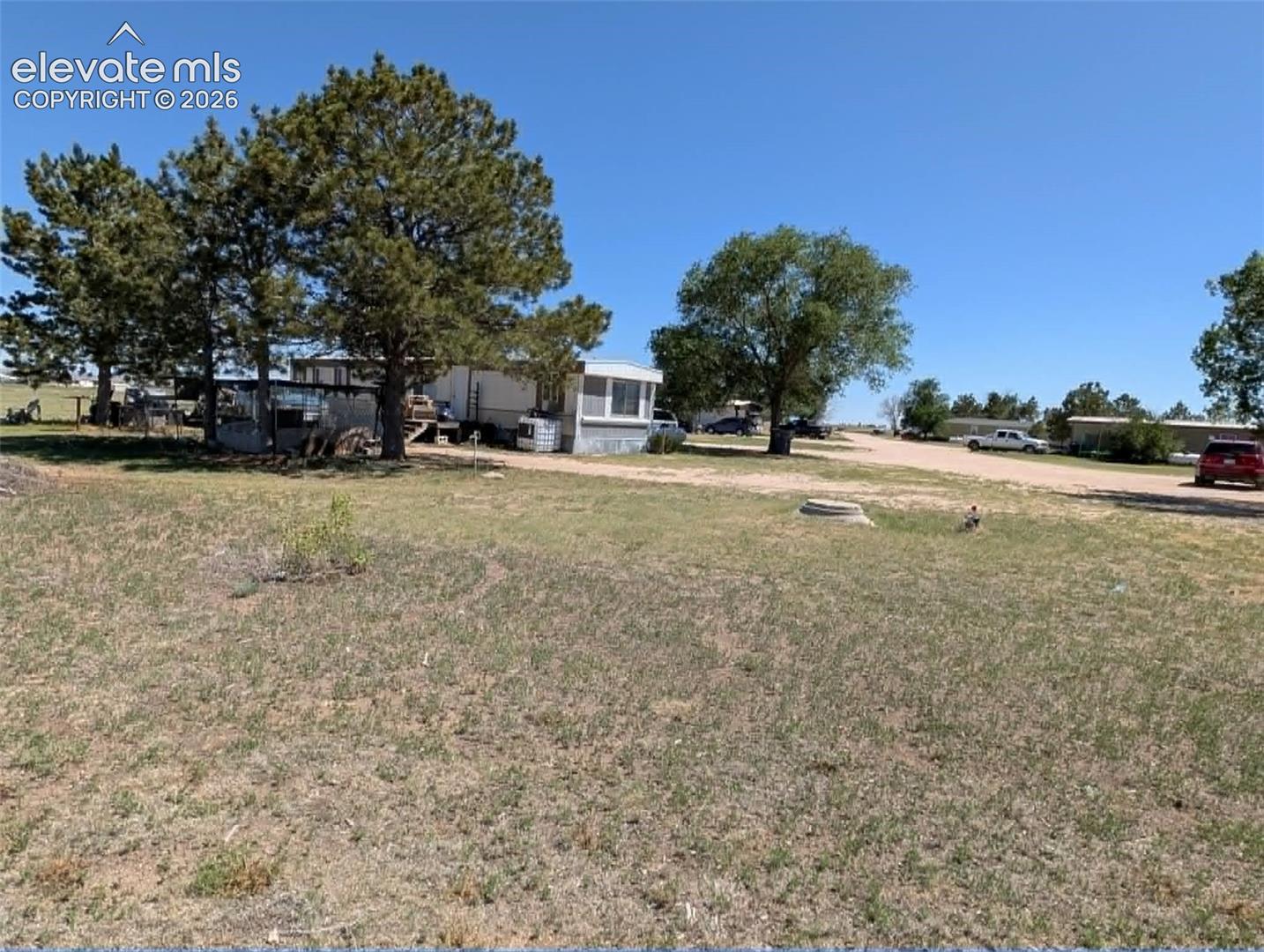 There are a total of 8 lots in the mobile home park.