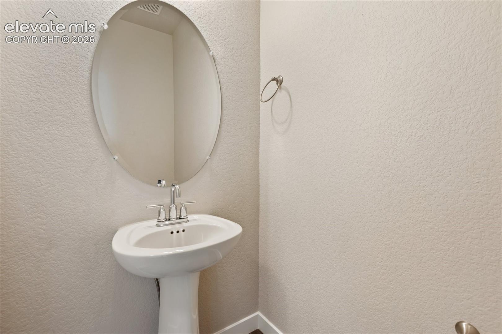 Photo 17 of 6635 Carriage Meadows Drive, Colorado Springs