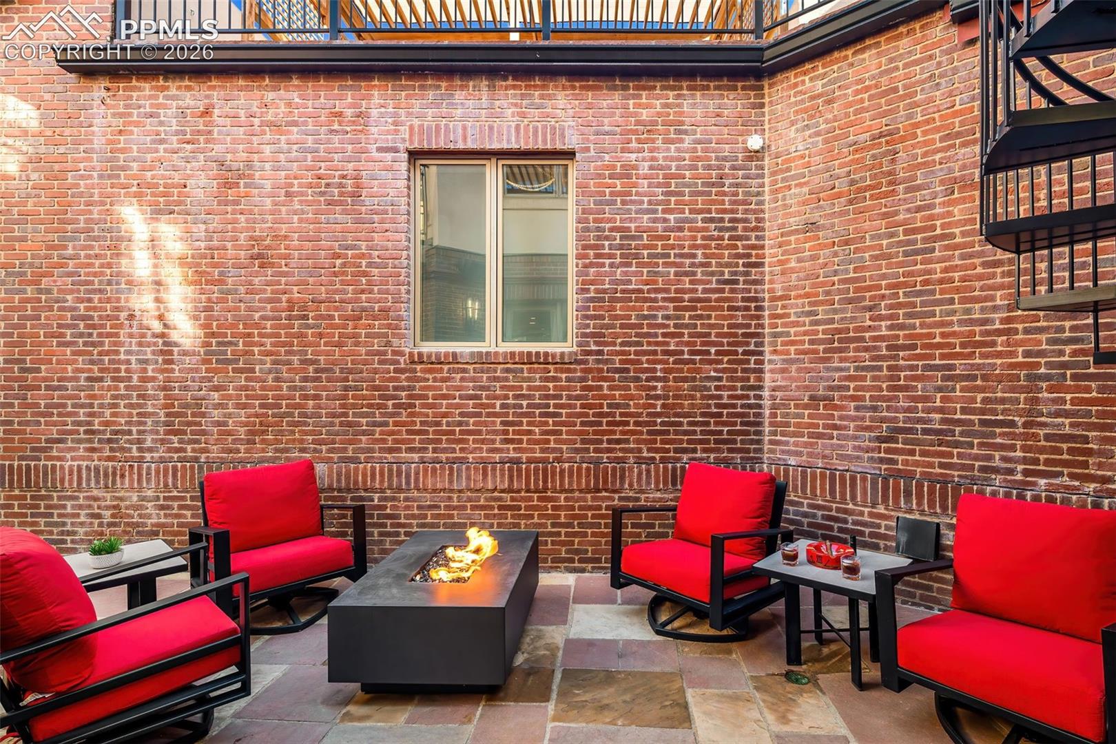 Relax In Your Courtyard