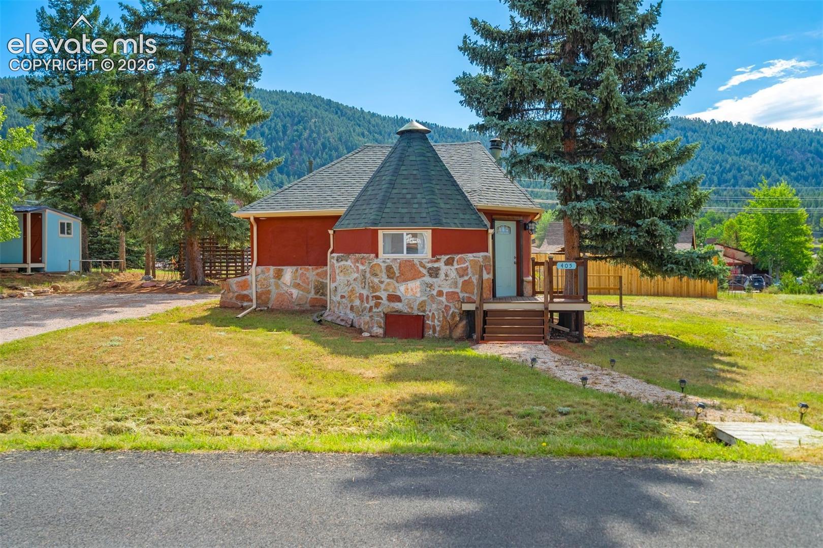 Photo 31 of 405 N Baldwin Street, Woodland Park