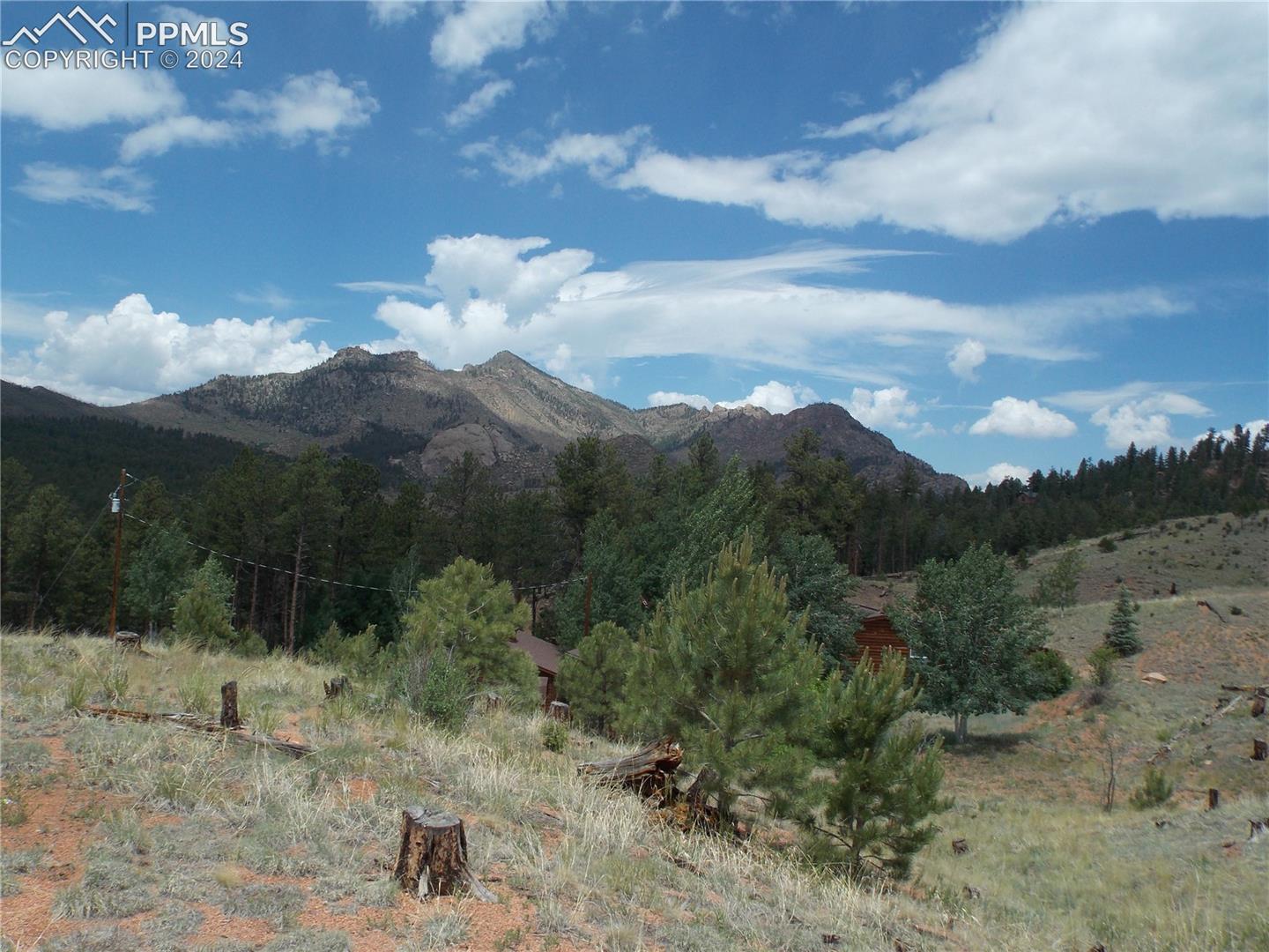 Build site with view of Thunder Butte and Bell Rock