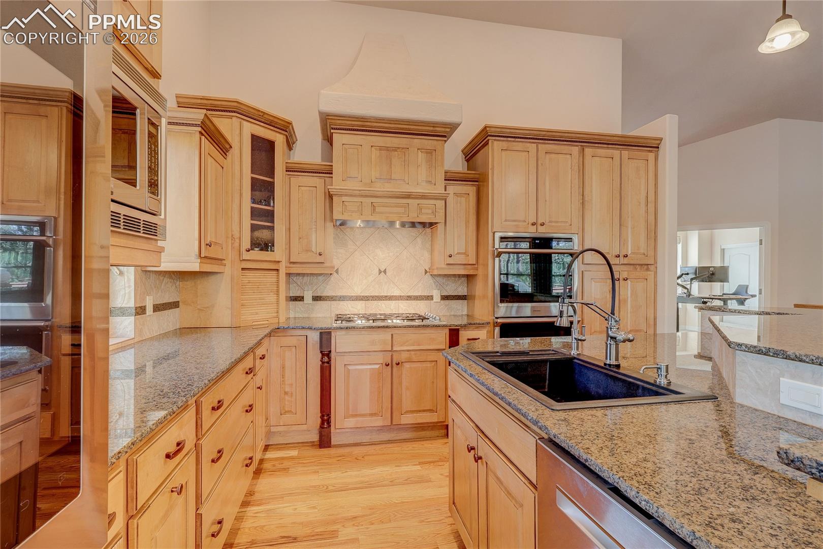 Photo 6 of 9364 Shipman Lane, Colorado Springs