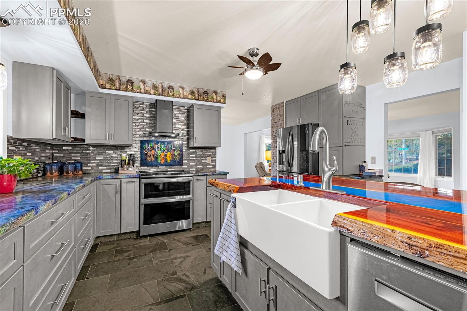 Photo 17 of 4307 Valli Vista Road, Colorado Springs