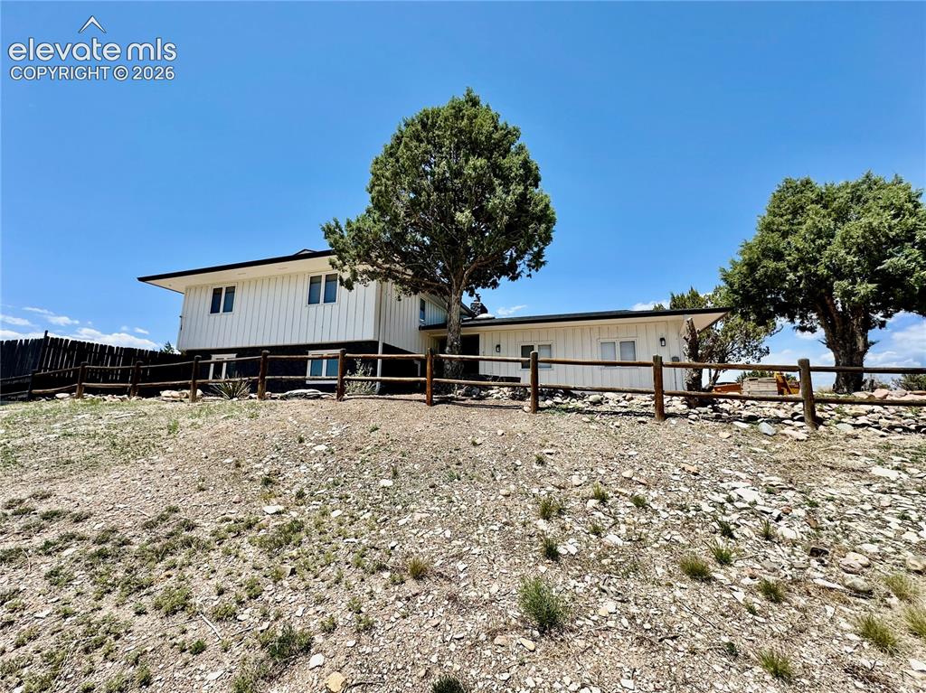 439 S Arriba Dr, Pueblo West, CO 81007