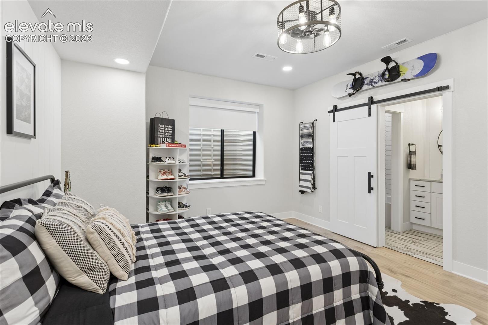 Photo 25 of 7337 Walker Drive, Colorado Springs