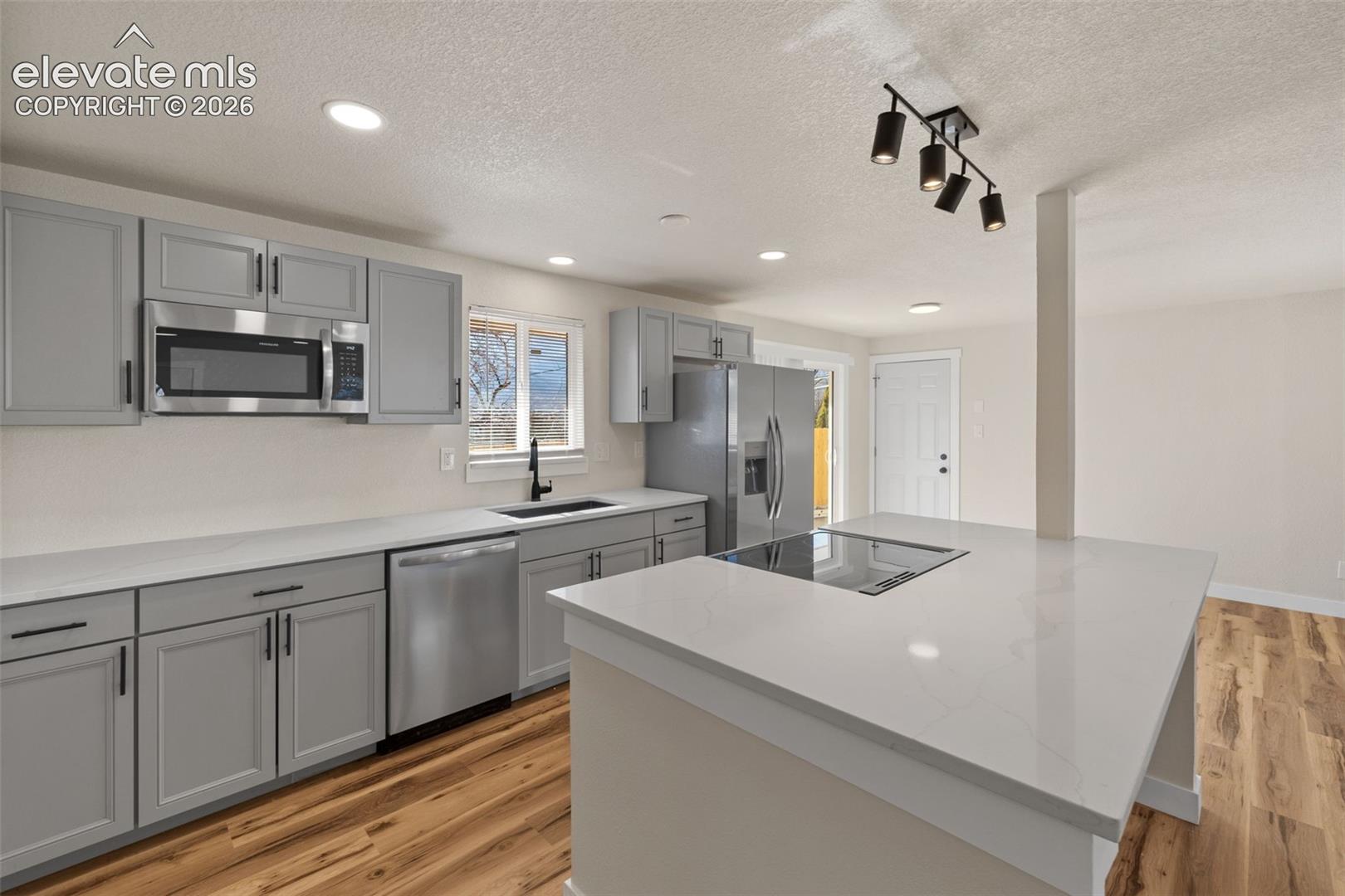 Photo 8 of 2905 Garden Hill Drive, Colorado Springs