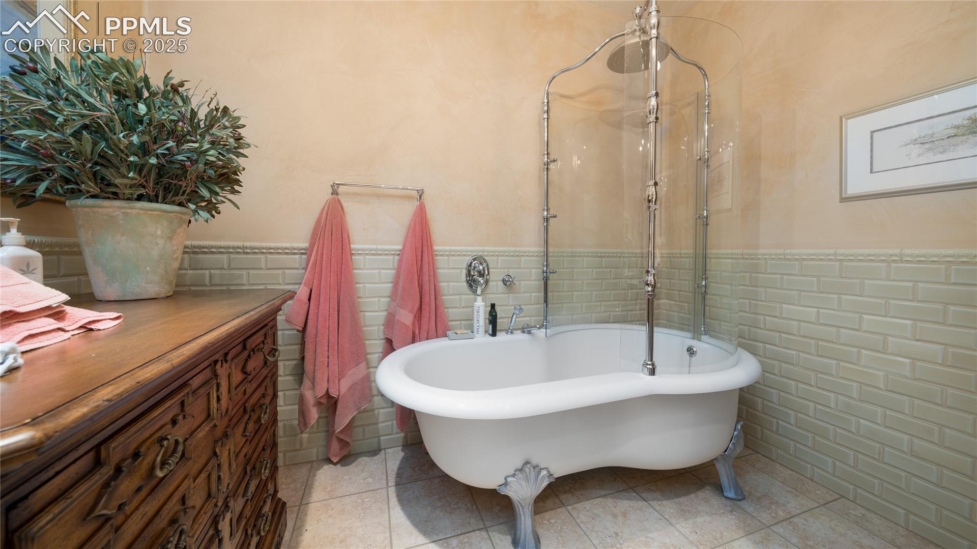 Photo 31 of 4896 Stonehill Road, Colorado Springs