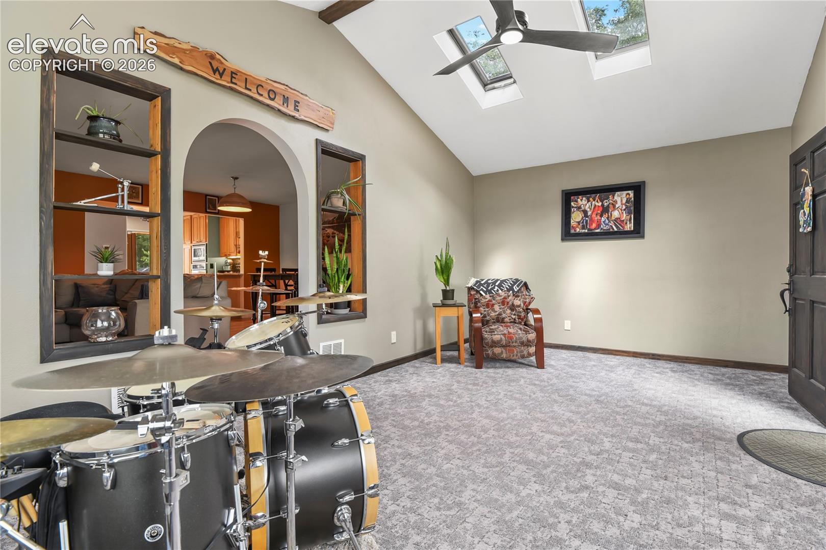 Photo 8 of 1516 Dorchester Drive, Colorado Springs