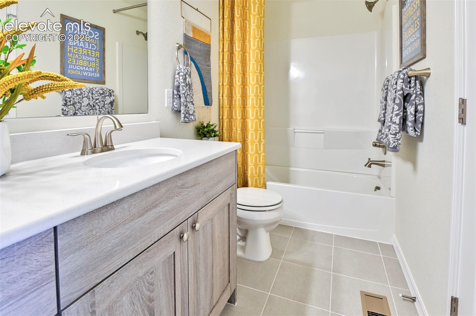 *Photos from previous model home of same floorplan. Features and options will vary!