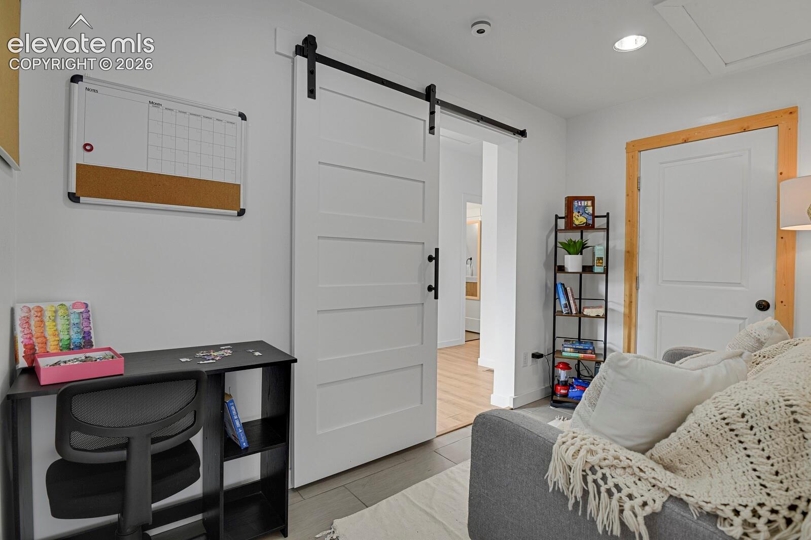 Flex space/small office