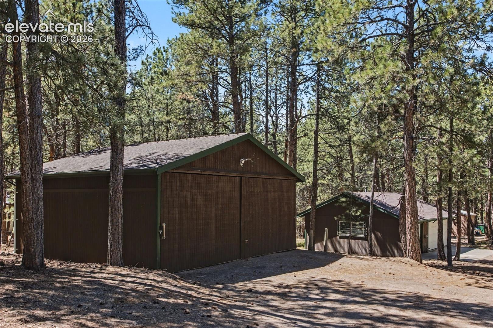 Workshop / garage 25 x 35