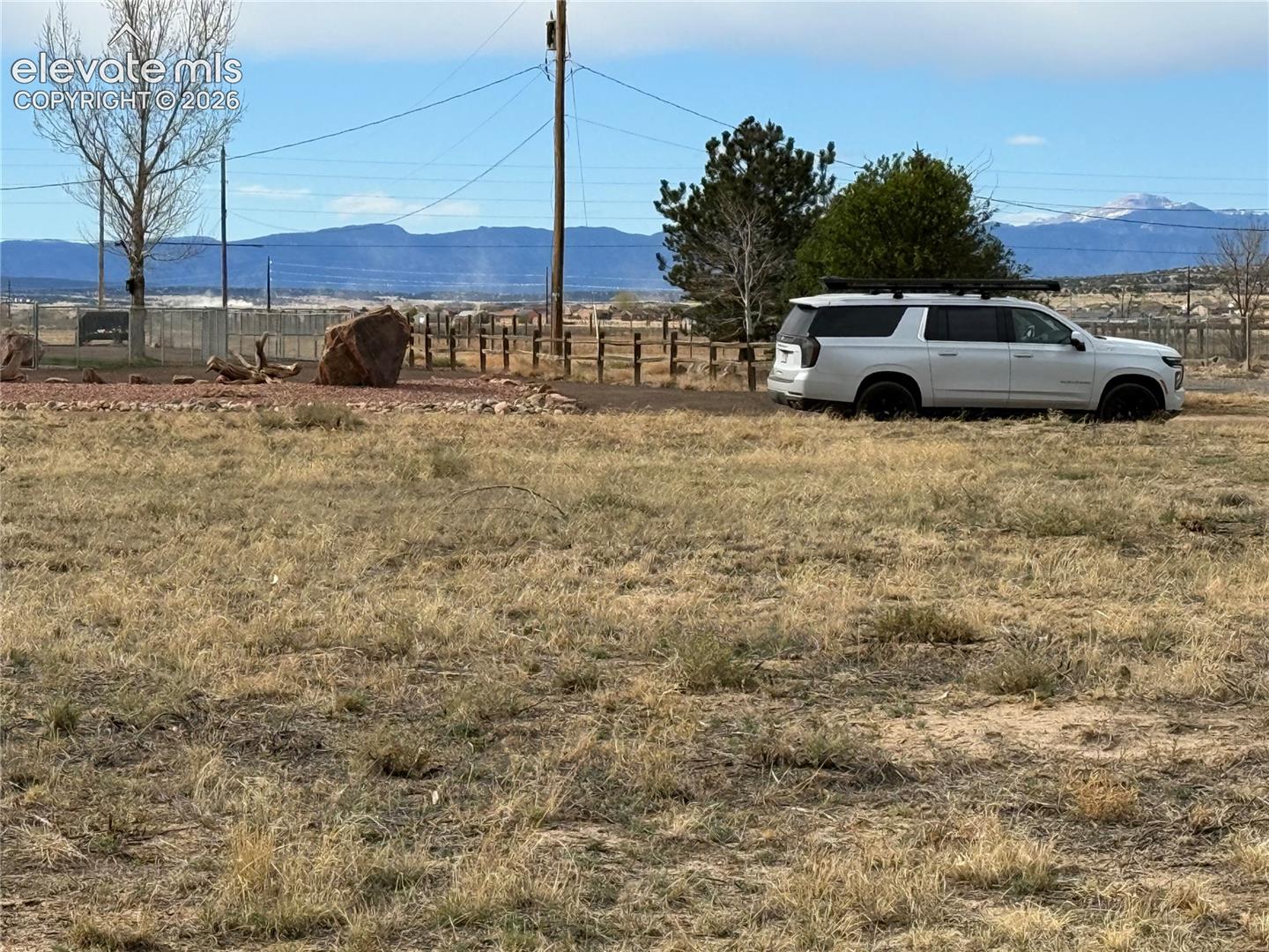 559 E Platteville Blvd, Pueblo West, CO 81007
