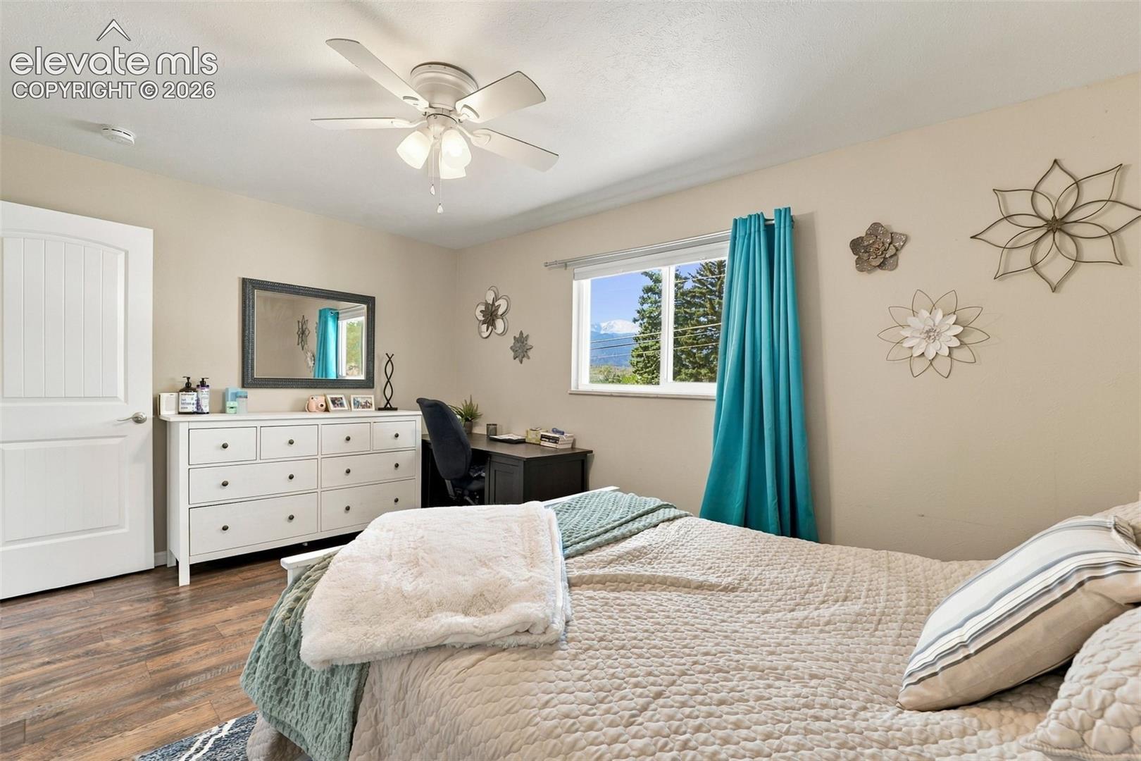 Upper level bedroom