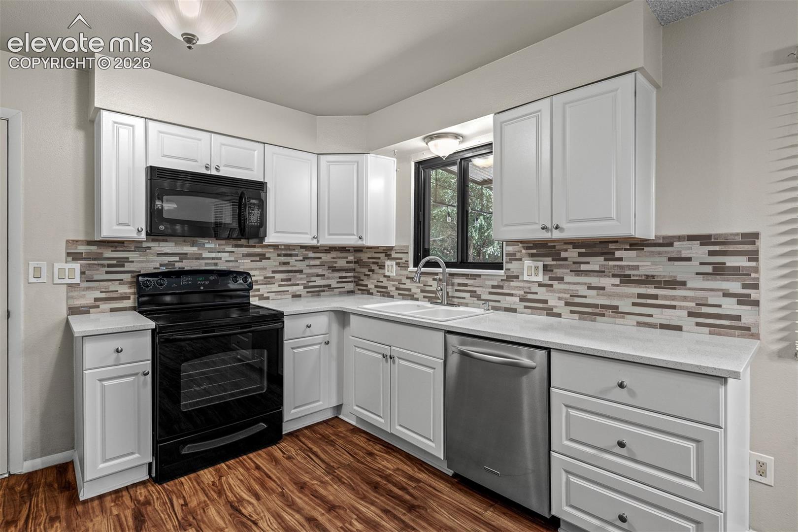 Photo 7 of 1675 Mineola Street, Colorado Springs